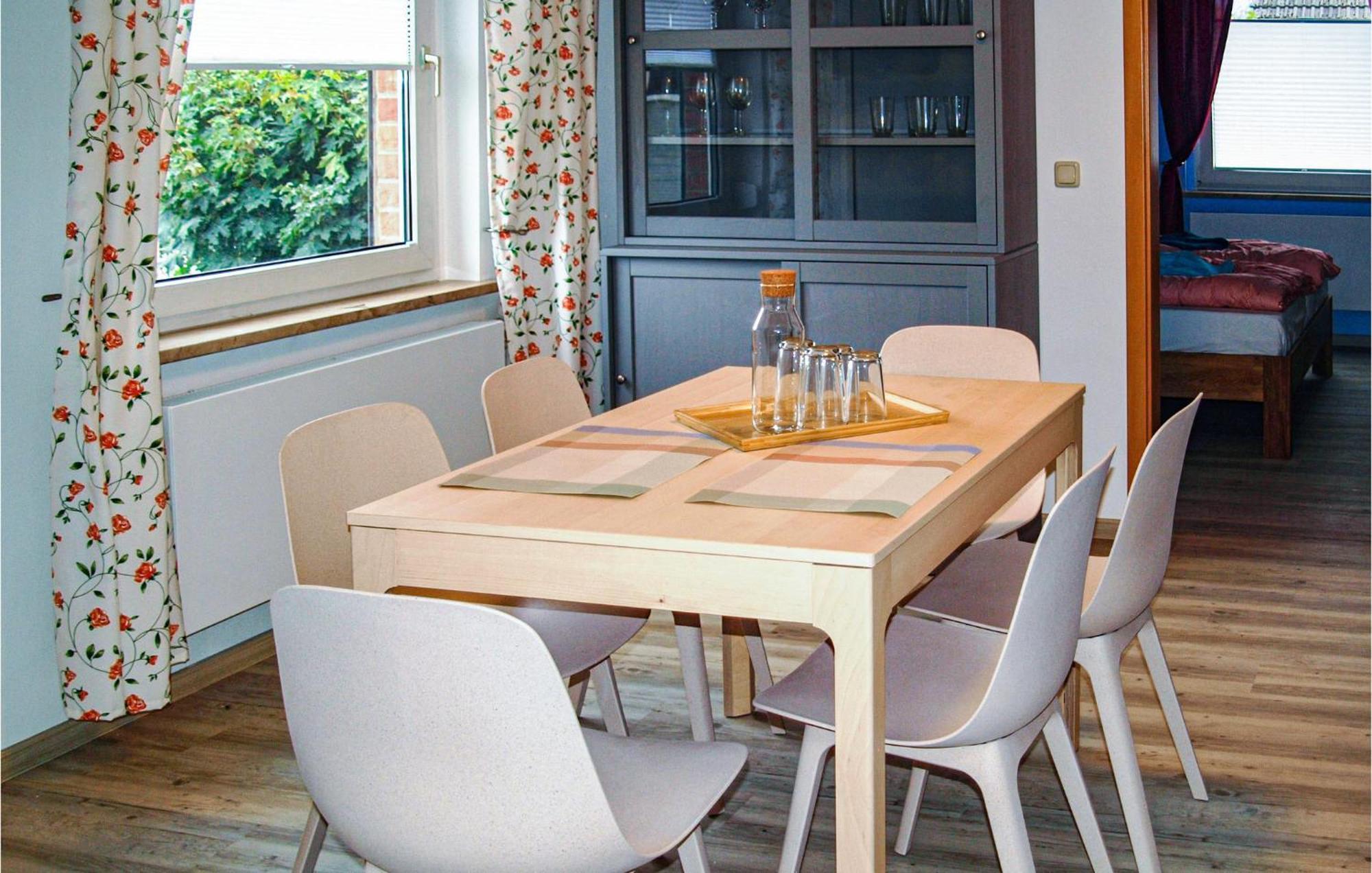 3 Bedroom Beautiful Home In Neubrandenburg Dış mekan fotoğraf